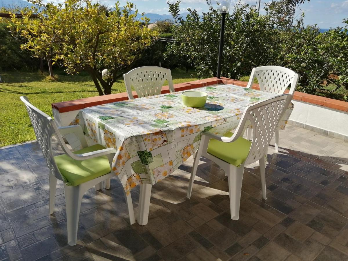 Casa Vacanze Daisy Trappeto Kültér fotó